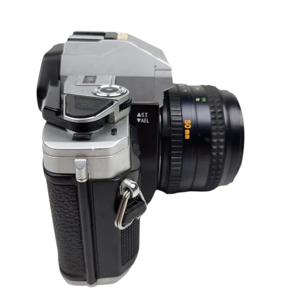Minolta X-370 35mm Film Camera With OEM 50mm Lens